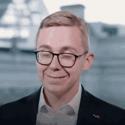 7A9C6079-41F0-40B4-8FE5-D382449BFA26.gif