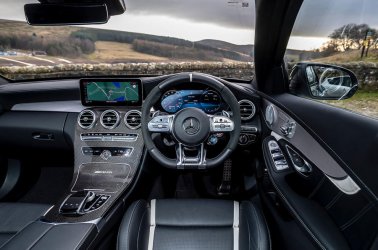9-mercedes-amg-c63-s-2019-fd-dashboard.jpg
