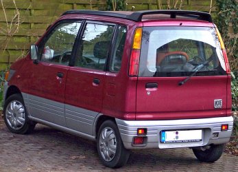 Daihatsu_MOVE.jpg