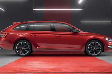 skoda-superb-combi-sportline-m62-exterior-01.jpg