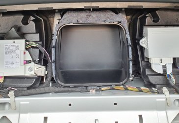 woofervorher.jpg woofervorher.jpg