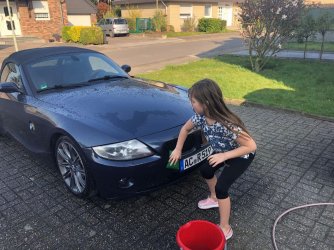 BMW Z 4.jpg