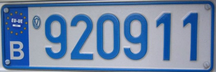 800px-Belgian_vehicle_registration_plate_for_temporary_registration_%28long-term%29_.jpg