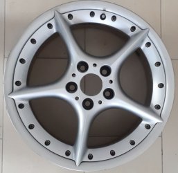 Felgen hinten links.jpg