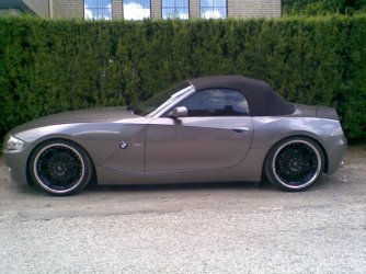 BMWZ$.jpg