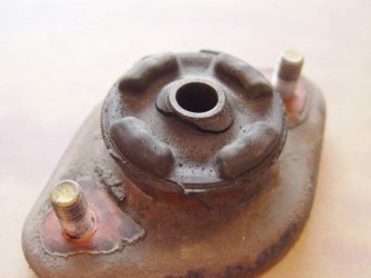 defektes Domlager 1k.JPG