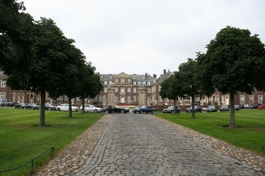 06.jpg