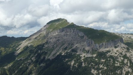 1040756_copy_2592x1460.jpg