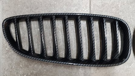 Z4 Niere Carbon links.jpg