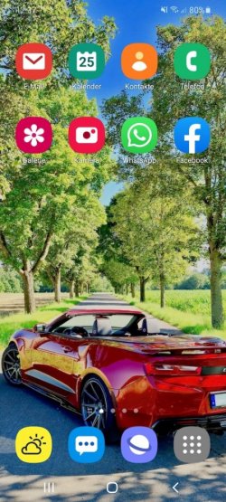 Screenshot_20200925-123733_One UI Home.jpg