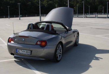 zroadster3.jpg
