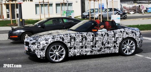 BMW Z4 -side.jpg