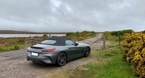BMW Z4 G29 M40i - in den Highlands 2019 klein.jpg