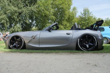 bmw-z4-2.jpg
