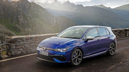 VW-Golf-R-2020--169FullWidth-822f155b-1737871.jpg