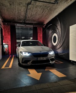 2020-10-23 2 k1200.jpg