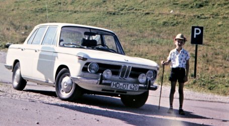 BMW_1800_1053_2aM.jpg