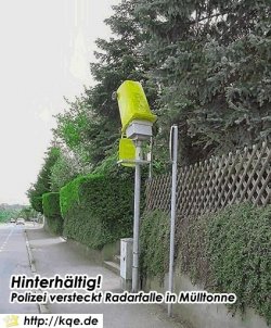 080928-polizei_ist_hinterhaeltig.jpg