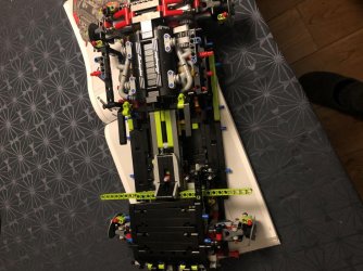 383  1084.jpg