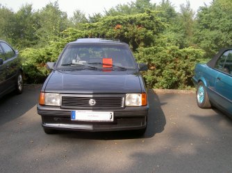 Corsa_vorne.jpg