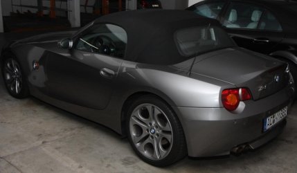 zroadster1.jpg