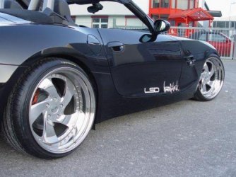 z4.jpg