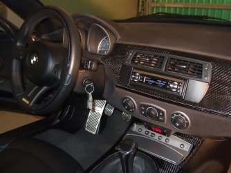P88 Carbon Schwarz 2.jpg