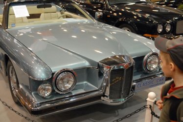 Stutz_Front.jpg