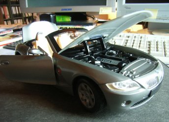 Z4 offen vorne.JPG Z4 offen vorne.JPG