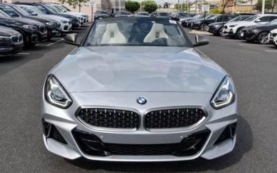 2019-09-16-01_47_43-2020-BMW-Z4-M40i-.jpg