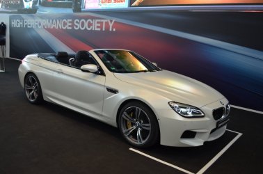 BMW-M6-Cabrio-Frozen-White-F12-LCI-02.jpg