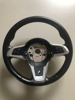 Lenkrad1.jpg Lenkrad1.jpg