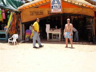 DSC00974 (Small).JPG