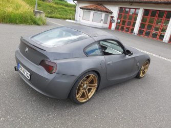 Auto 2.jpg