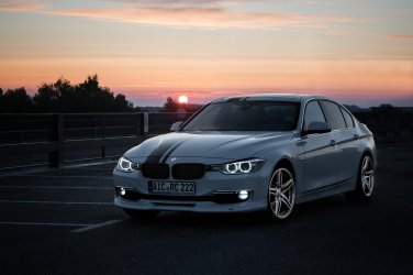 09-330D.jpg