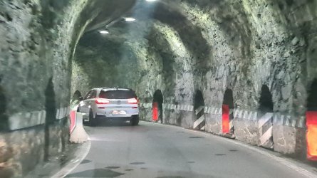 tunnel stevio.jpg