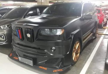 BMW-X5.jpg
