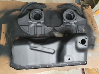 712.jpg