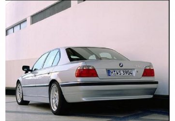 BMW-740d---1999-2001-.jpg