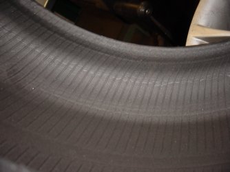 Reifen Aussenseiten - innen.JPG