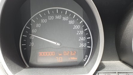 300000.jpg