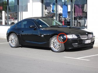 640px-BMW_Z4_2009-09-07.jpg