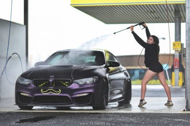 bmw_m4_martina_carwash_01-1536x1025.jpg