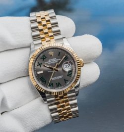 rolex.jpg