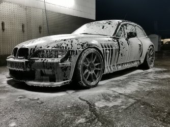 Z3_Coupe_Motec-Nitro-MCR1_18-Zoll_01.jpg