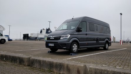 Cuxhaven_STPL_Betonplatte.jpg