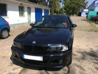 E46_M3_Garage.jpg