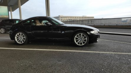 Z4FH3.jpg
