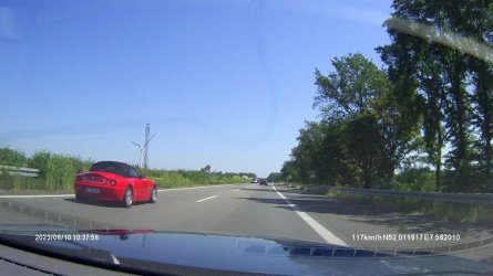 VideoCapture_20230623-212806.jpg