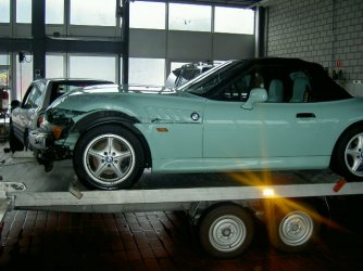 unfall-Z3 001.jpg